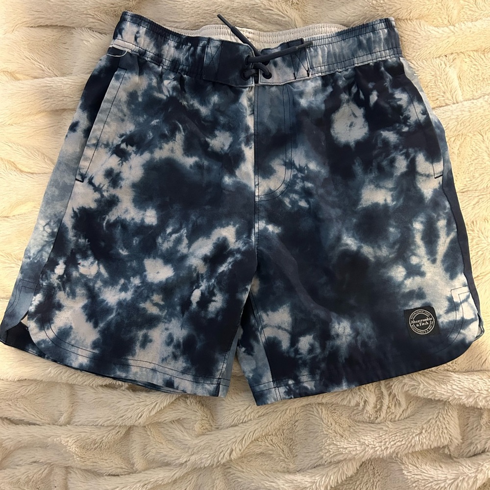 Abercrombie Kids Blue and White above the knee Board Shorts Swim